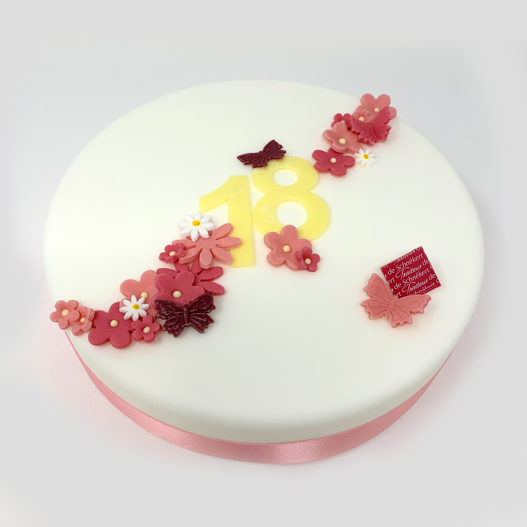 Gateau Anniversaire Fleur De Schnekert